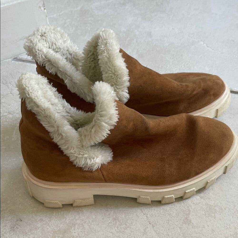 FR FP free people vegan Sherpa lined boots